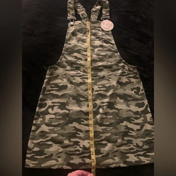 Jolie and Joy by FCT green camouflage overalls dress size medium juniors NWT - Picture 9 of 11